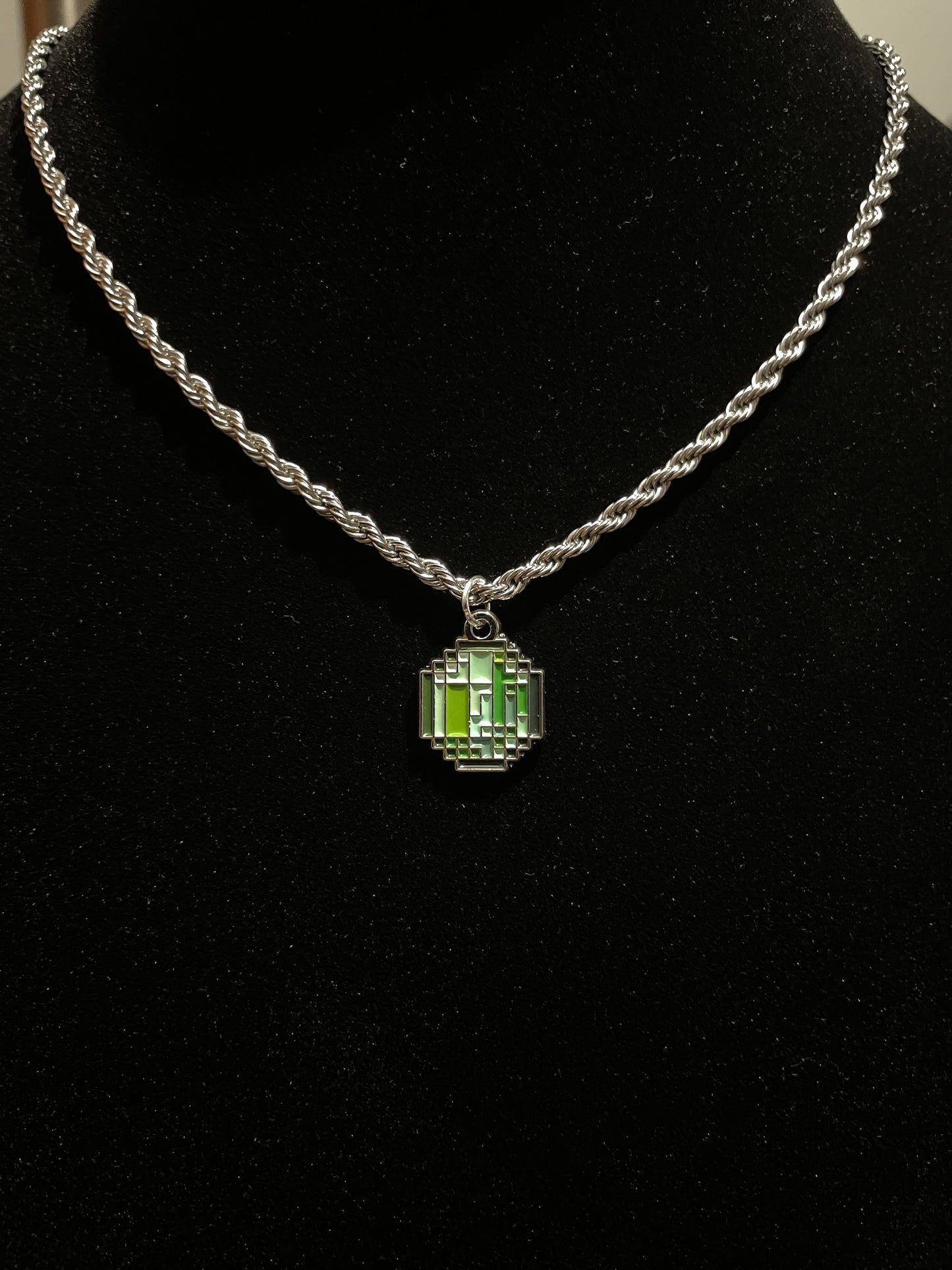 Chrome Emerald Necklace